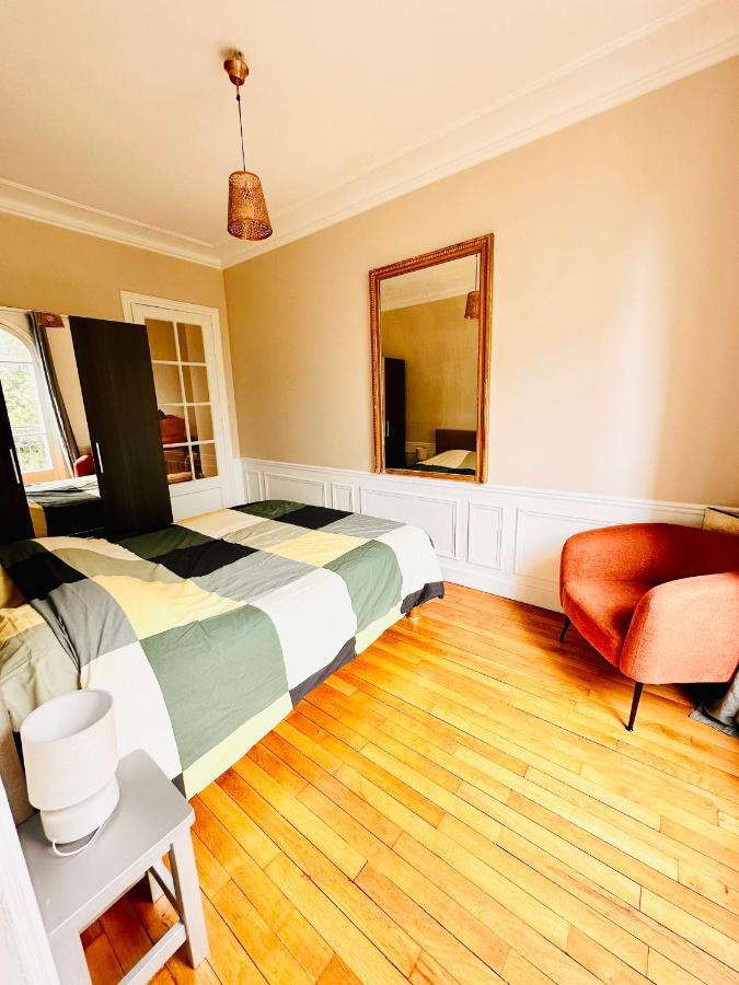 Appartement Cosy Avec Vue Tour Eiffel Parijs