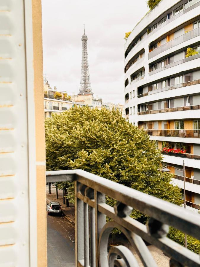 Cosy Avec Vue Tour Eiffel Appartement Parijs
