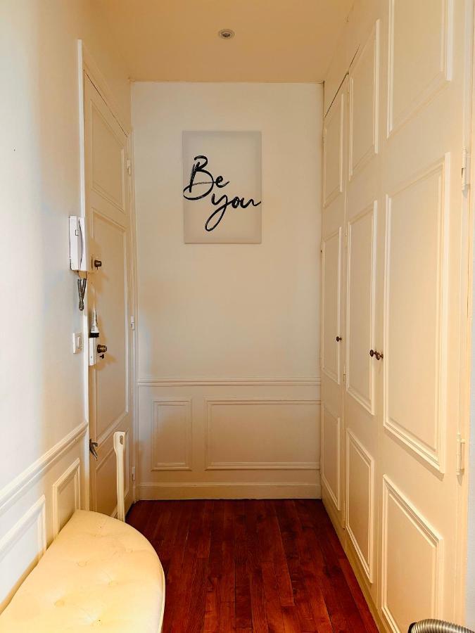 Appartement Cosy Avec Vue Tour Eiffel Parijs